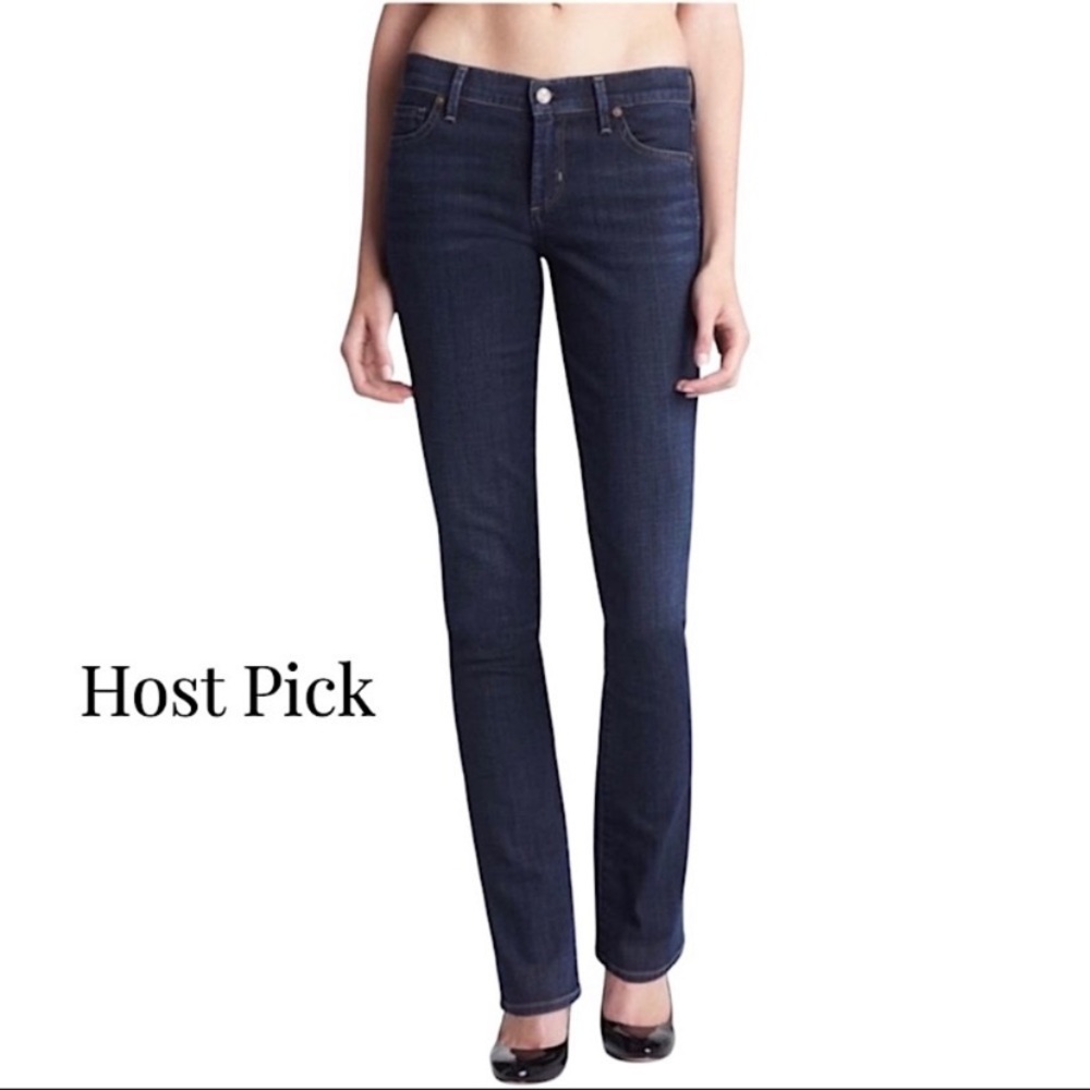 Citizens of Humanity Ava Low Rise Straight Leg
Dark wash 
Size:25